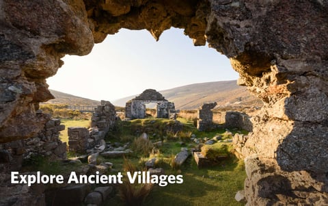 ireland-dmc-for-wild-atlantic-way-group-tours-jor-oreilly-ireland-glendalough-group-tour